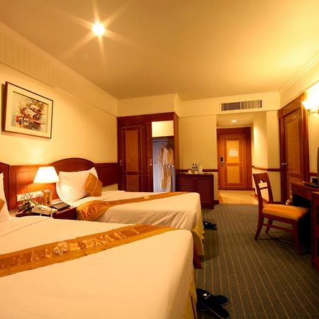 Grand Diamond City Hotel & Casino Poipet Exteriér fotografie