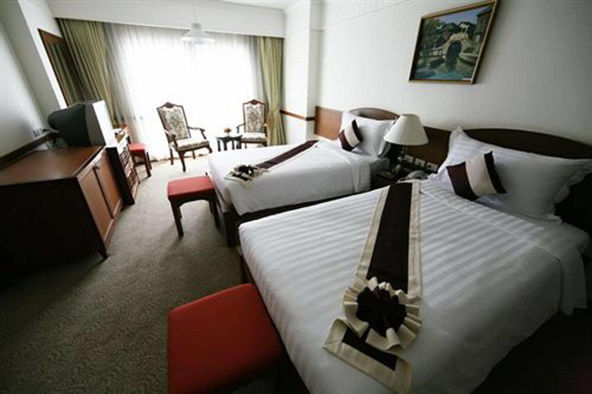 Grand Diamond City Hotel & Casino Poipet Exteriér fotografie