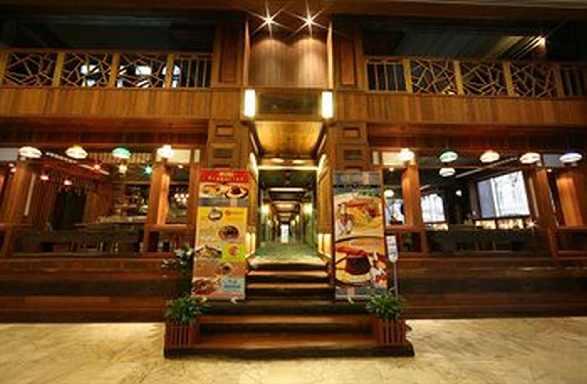 Grand Diamond City Hotel & Casino Poipet Exteriér fotografie